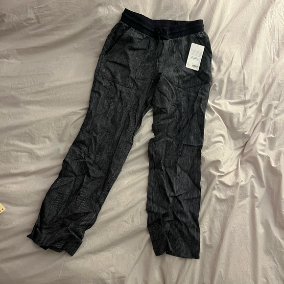 Athleta Cabo linen stripe pants - Picture 3 of 4